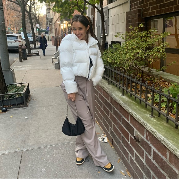 Welcome to my closet ✨🥺🪷 - Picture 5 of 5